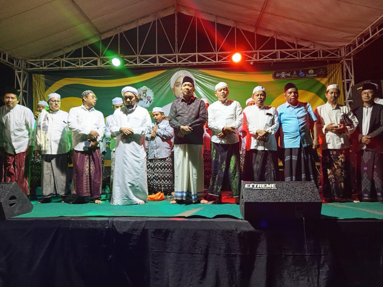Perhutani KPH Bondowoso Bersama Beach Forest Gelar Pengajian Umum Bersholawat Awali Tahun 2026