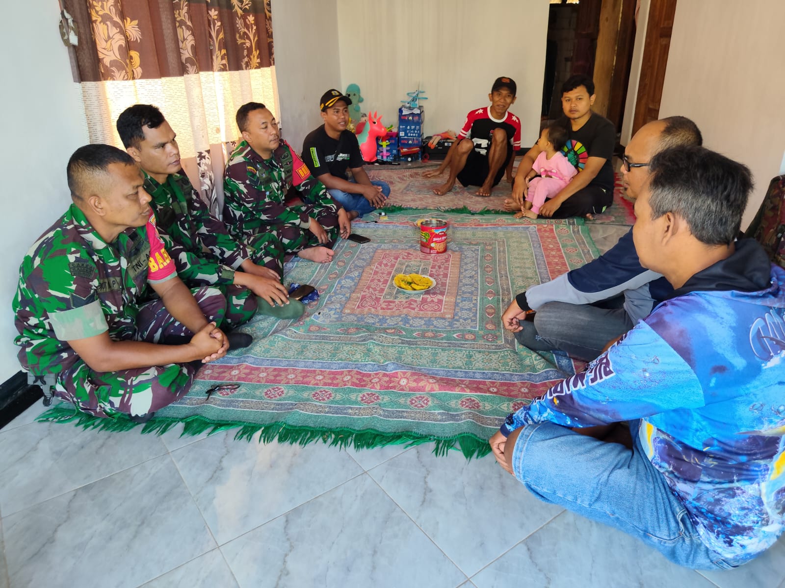 Babinsa Sumber Salak Bersama Tim Laksanakan Koordinasi Pembangunan Jembatan Perintis Garuda di Curahdami