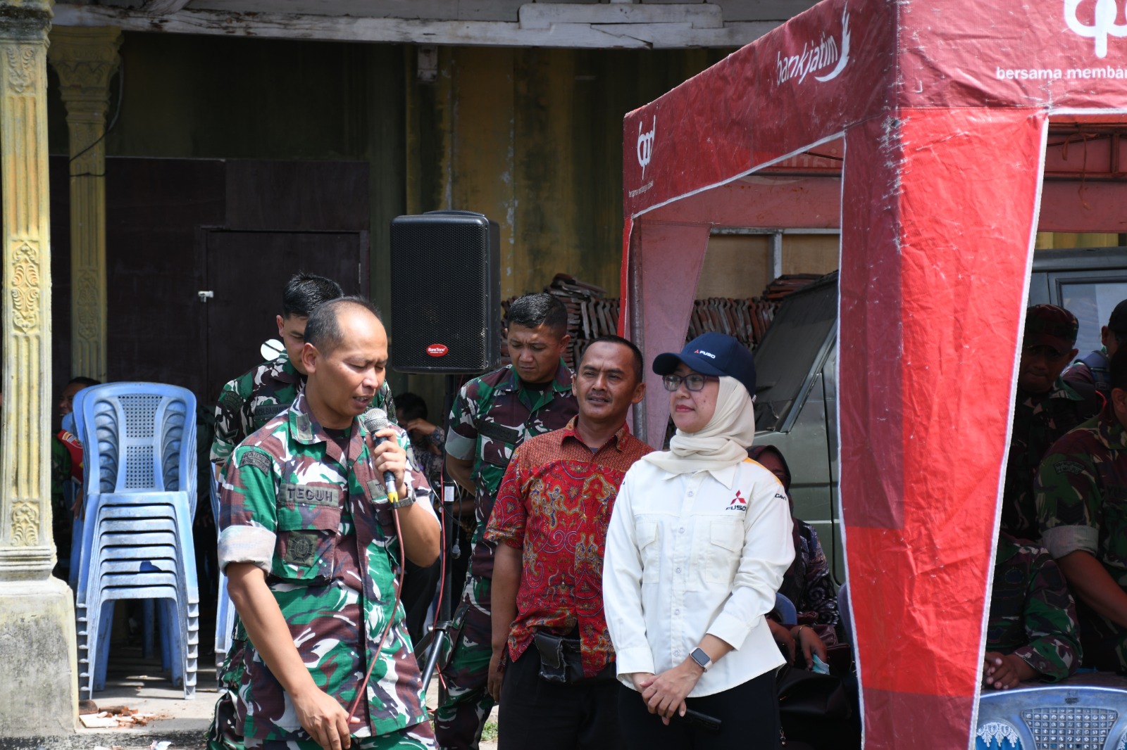 Kasdim 0822 Hadiri Penyerahan Armada Koperasi, Dorong Penguatan Ekonomi Desa di Bondowoso